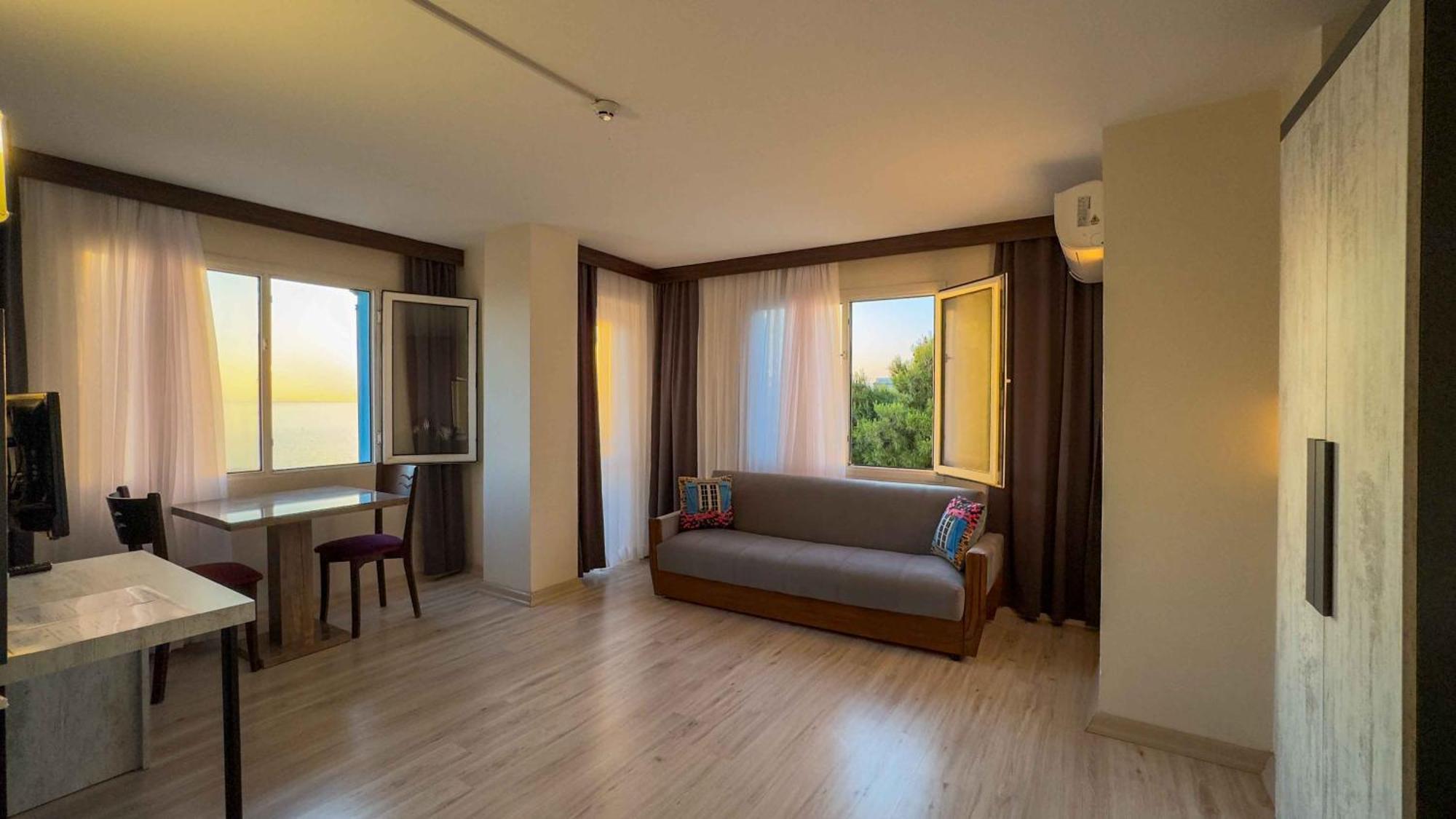La Bella Suit Otel Kusadası Exterior foto